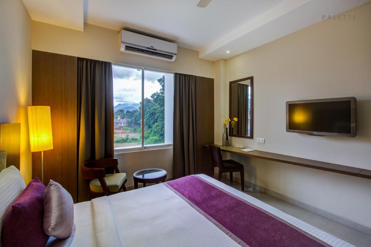 Hotel Jk Residency Kelakam Zewnętrze zdjęcie