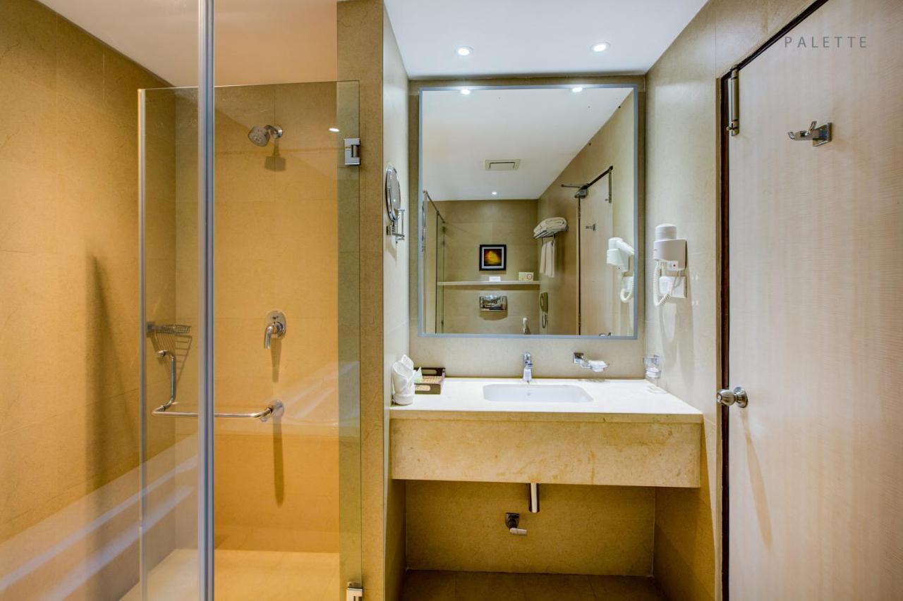 Hotel Jk Residency Kelakam Zewnętrze zdjęcie