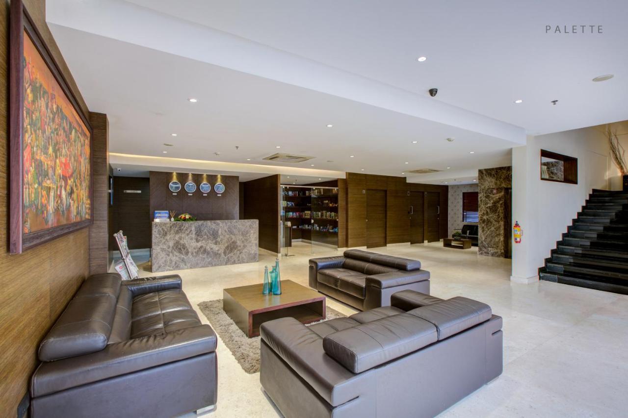 Hotel Jk Residency Kelakam Zewnętrze zdjęcie