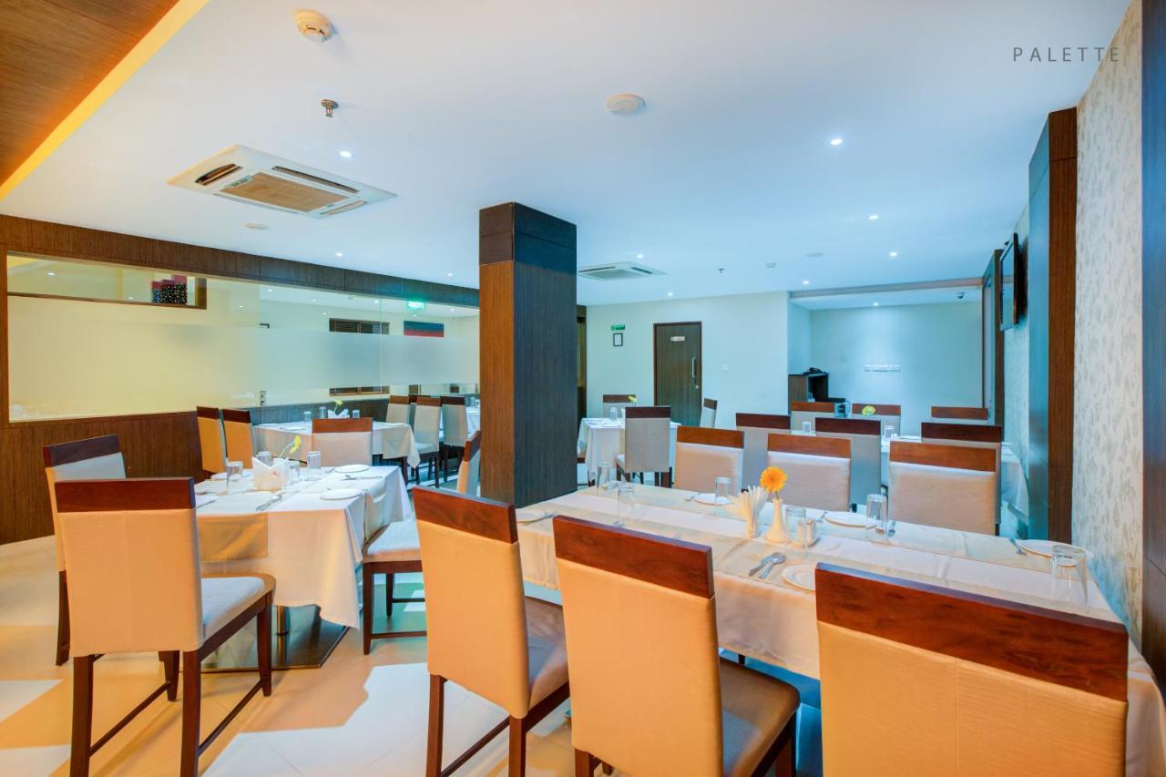 Hotel Jk Residency Kelakam Zewnętrze zdjęcie