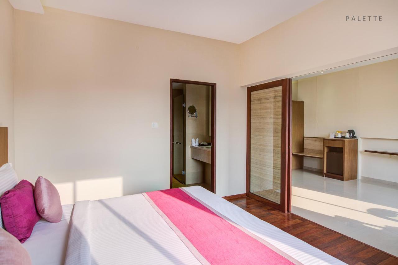 Hotel Jk Residency Kelakam Zewnętrze zdjęcie